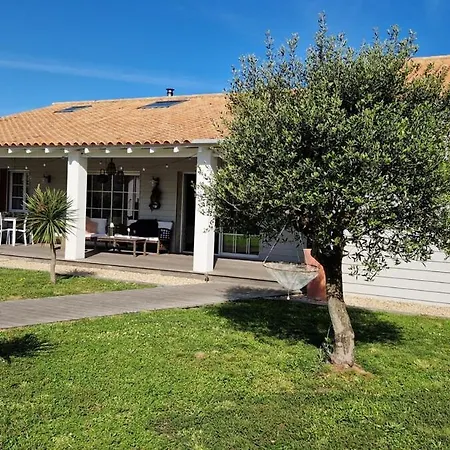 Gæstehus L'escapade - Superbe Maison Familiale Proche Sauveterre
