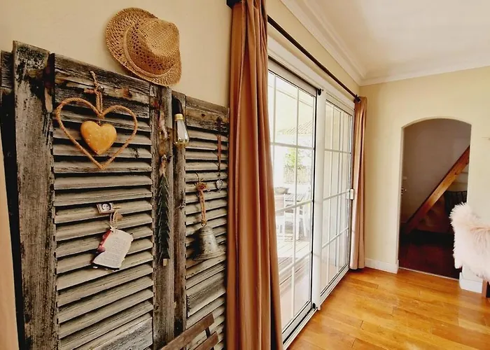 Gæstehus L'escapade - Superbe Maison Familiale Proche Sauveterre 4*